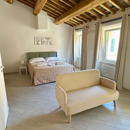 La Dimora Di Roberta Frühstückspension 3*
