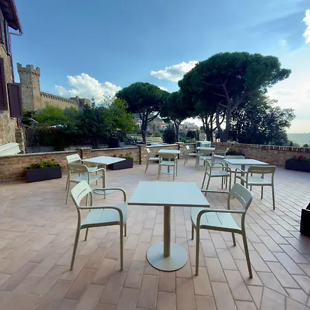 La Dimora Di Roberta 3*